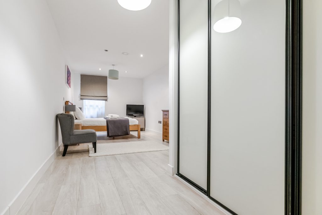Main bedroom